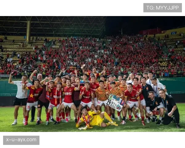 广州队夏窗引援策略曝光,阵容升级剑指新赛季