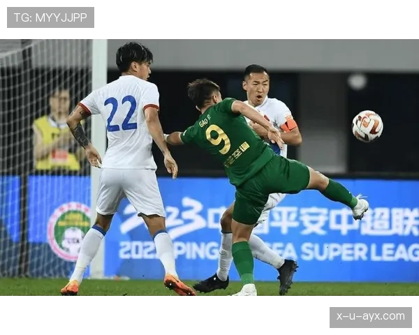 中超双雄争夺战进入白热化阶段，冠军席位竞争愈加激烈