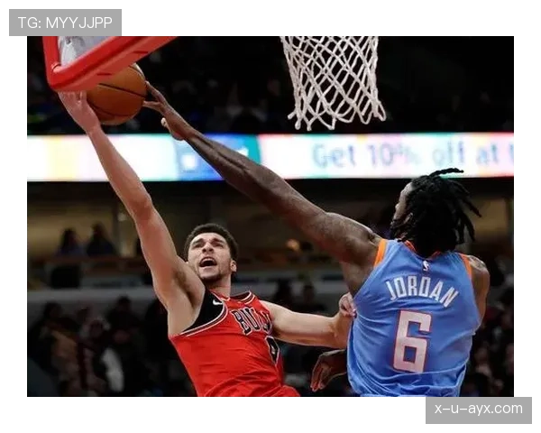 米切尔·罗宾逊挡拆制造错位助力内线码数提升防守效率