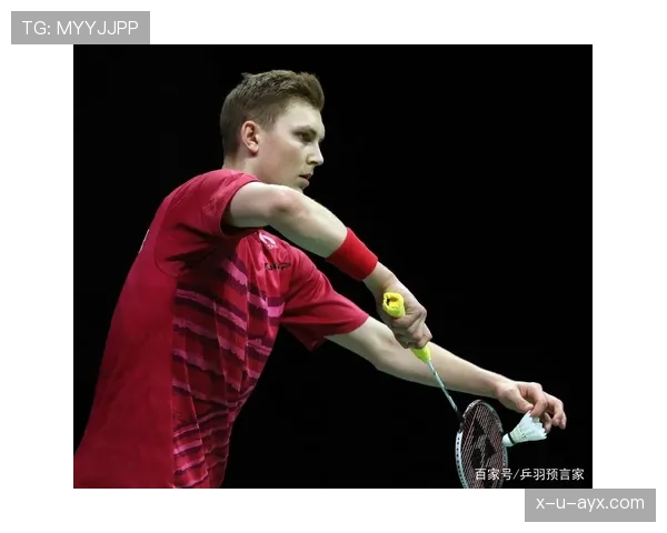 安赛龙家的冰箱里塞满了蛋白粉，连饮料都按训练时段分装